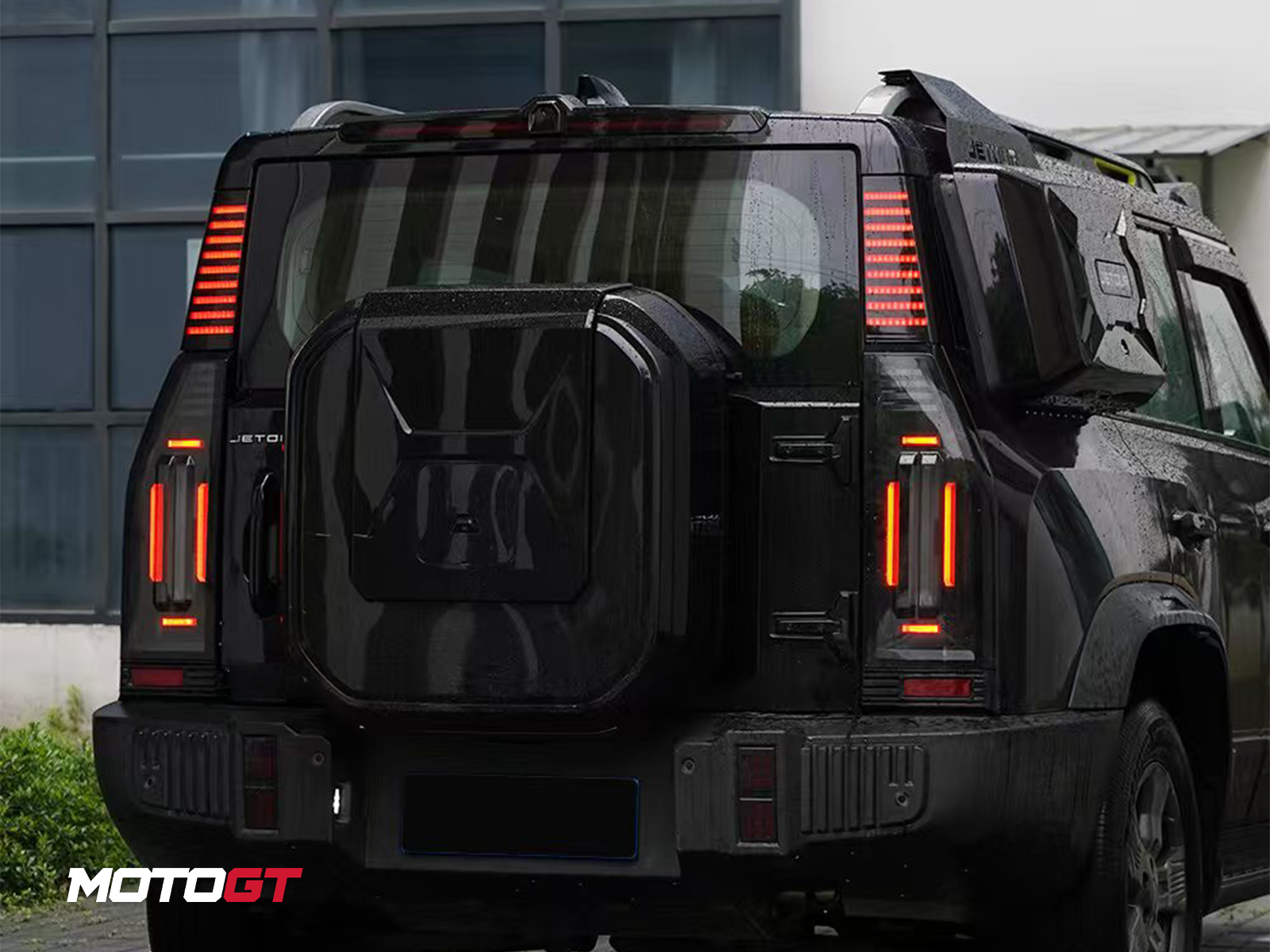 مصباح خلفي أسود اللون من طراز JETOUR T2 — 3